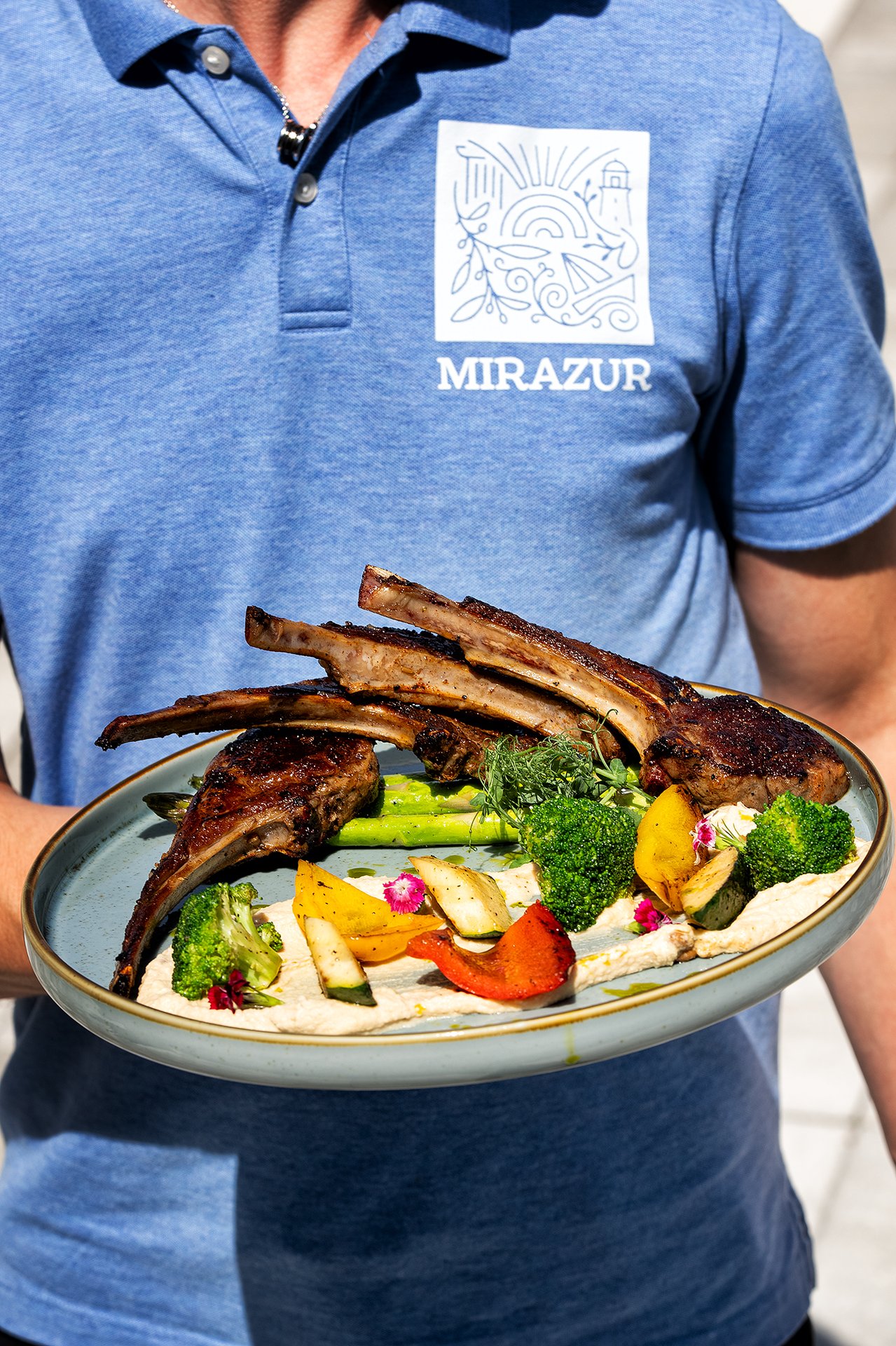 Service at Mirazur
